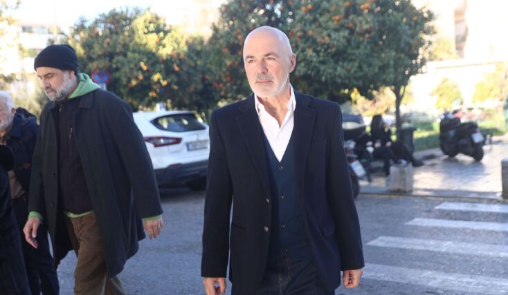 Κηδεία Δημήτρη Ήμελλου: Ο Στάθης Λιβαθινός