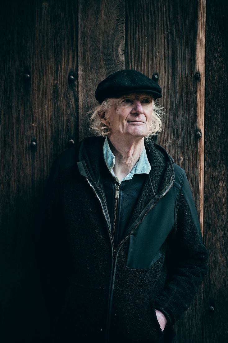 Peter Hammill: Συνέντευξη με τον ιδρυτή των Van Der Graaf Generator πριν τις συναυλίες του στο Ωδείο Αθηνών - Το progressive rock, οι πειραματισμοί στη μουσική και η ζωή του. 