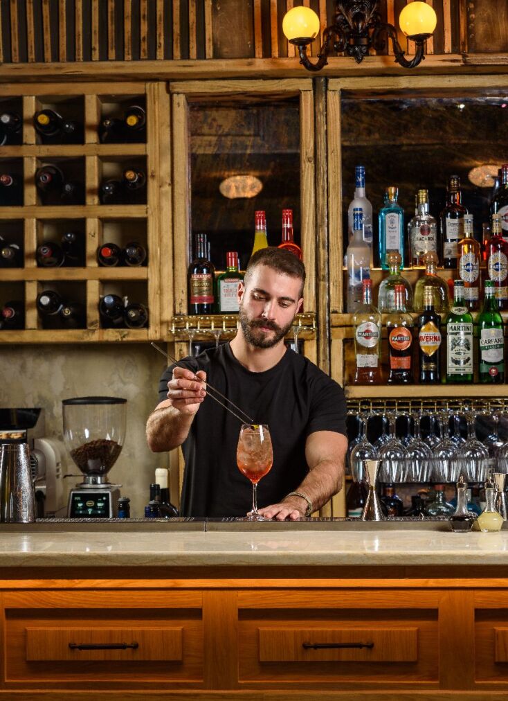 Ma Che Vuoi: στην ολοκαίνουργια spritzeria του κέντρου για πίτσα και aperitivo