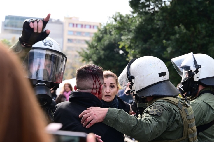 Επεισόδια στα συλλαλητήρια για τα Τέμπη σε Αθήνα