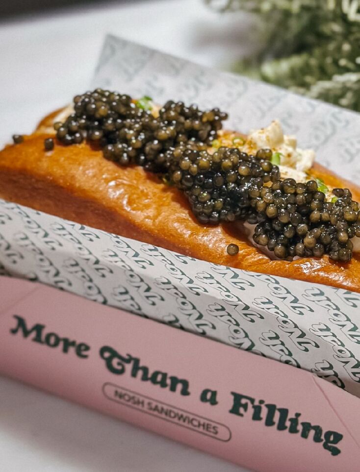 Nosh, Κολωνάκι