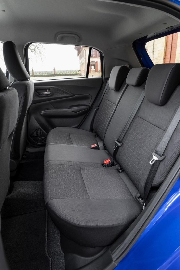 Οδηγούμε στην πόλη το νέο υβριδικό Suzuki Swift 12V