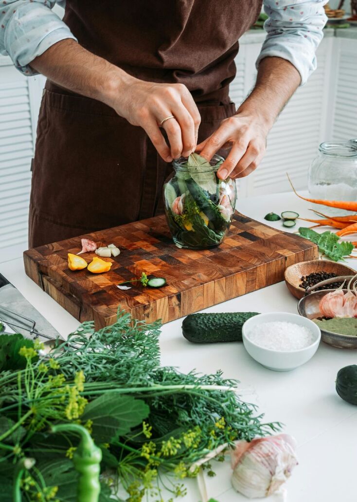 Γιατί τα λαχανικά τουρσί είναι από τα ευφυέστερα κόλπα της κουζίνας;
