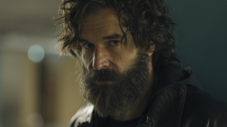 Μια Ματιά Μόνο / Just One Look