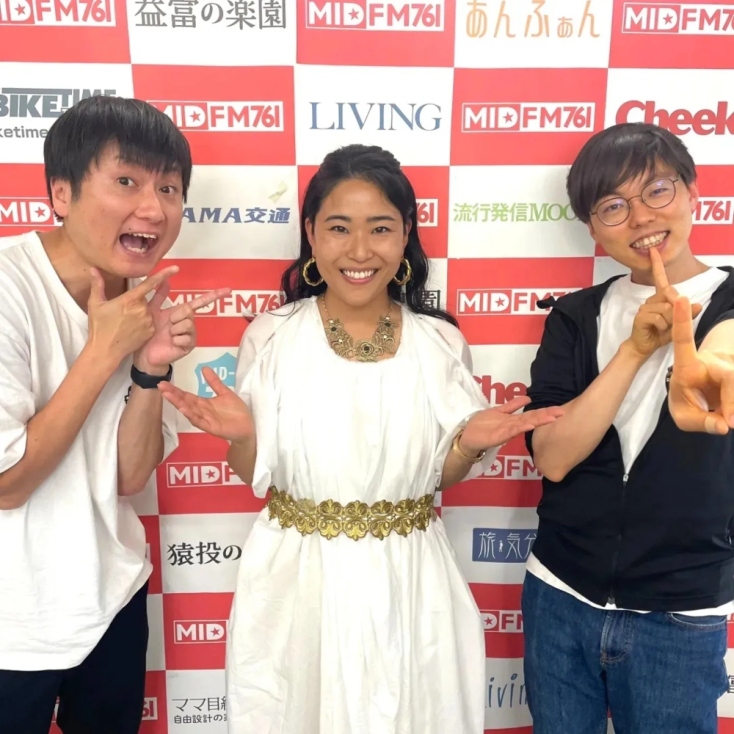 Η Κική Κόδα από την Ιαπωνία ζει στην Ελλάδα και πουλάει ελαιόλαδο και μέλι στη χώρα της