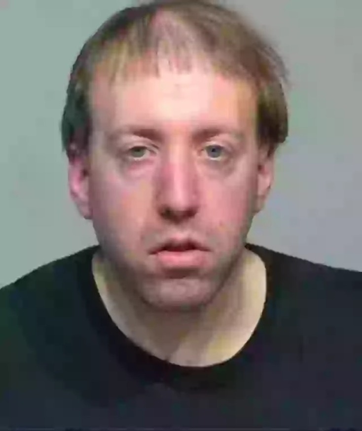 Ο άνδρας που δηλητηρίαζε με κόλλα τη συνάδελφό του 