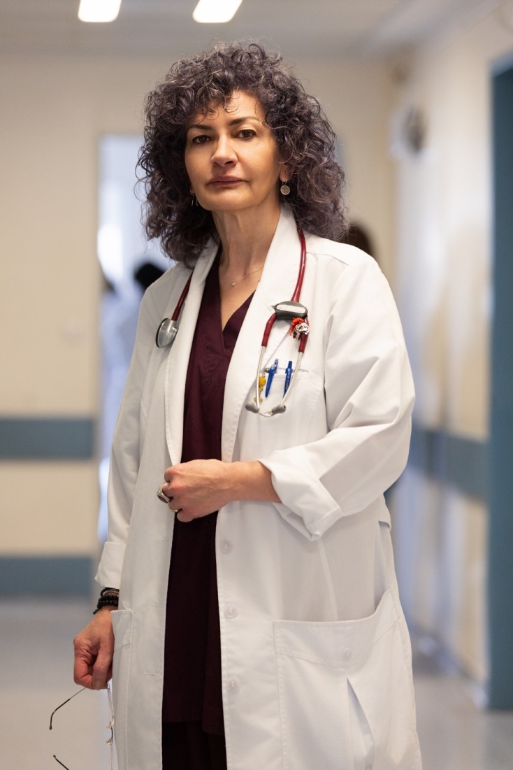 Η Συντονίστρια Διευθύντρια Αναισθησιολογικού Τμήματος Γ.Ν.Α. Λαϊκό & Επικεφαλής Αναισθησιολογικών Ομάδων Μεταμοσχεύσεων Συμπαγών Οργάνων, Αικατερίνη Λαμπαδαρίου 