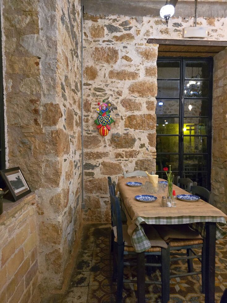 Στο Σισλί για φιστικλί κεμπάπ και άλλα ωραία της πολίτικης κουζίνας