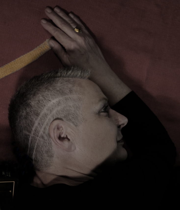 Η Χρύσα Πανταζή μιλάει για τα «Sound Haikus», την κασέτα που κυκλοφόρησε πρόσφατα και περιλαμβάνει επεξεργασμένες ηχογραφήσεις περιβάλλοντος στη βάση της φιλοσοφίας των χαϊκού.