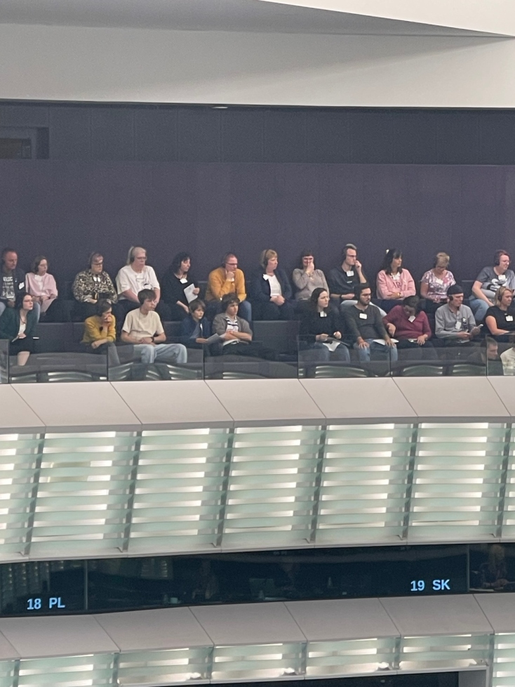 Αποστολή στο Ευρωκοινοβούλιο: Κατάδυση στο εσωτερικό μιας δημοκρατικής Βαβυλωνίας