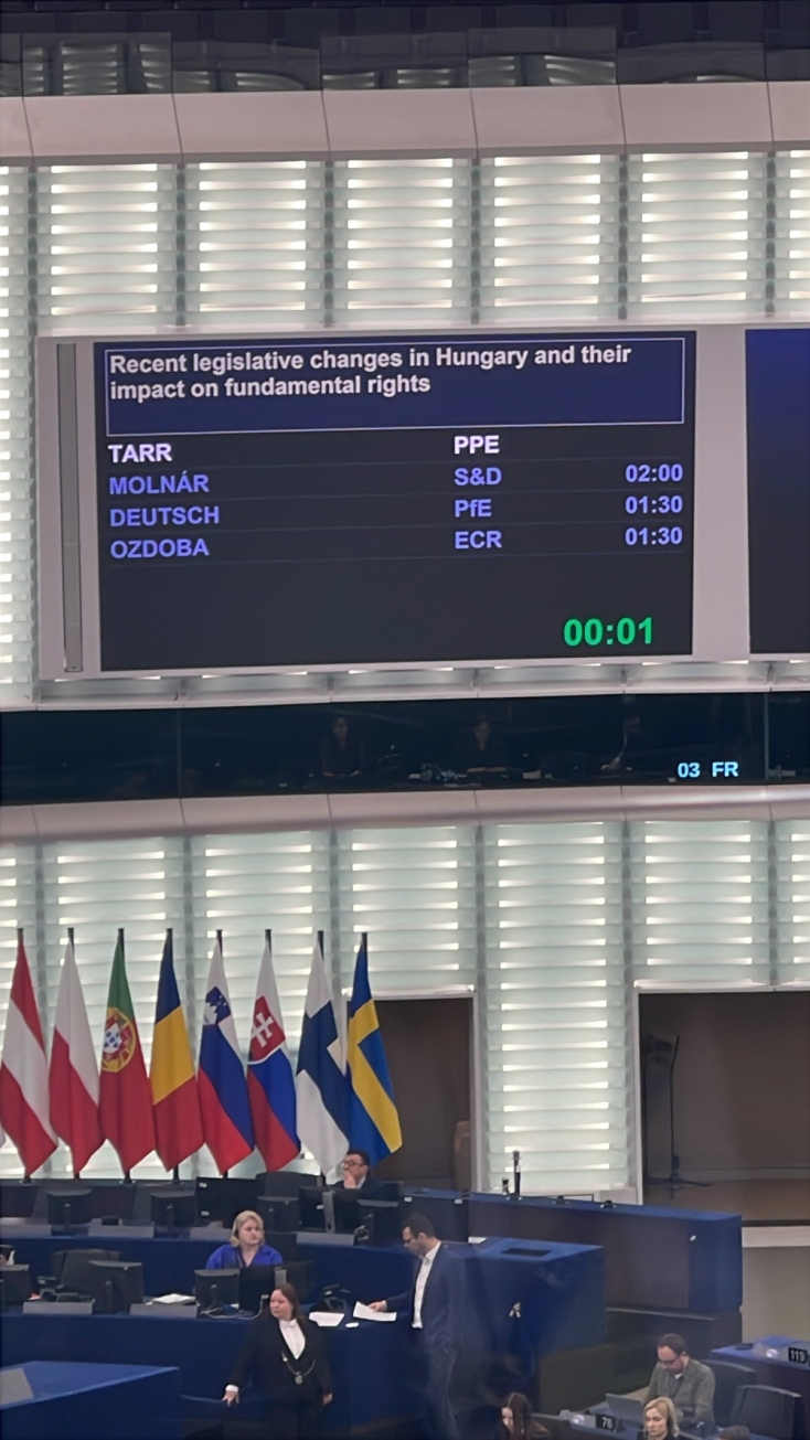 Αποστολή στο Ευρωκοινοβούλιο: Κατάδυση στο εσωτερικό μιας δημοκρατικής Βαβυλωνίας