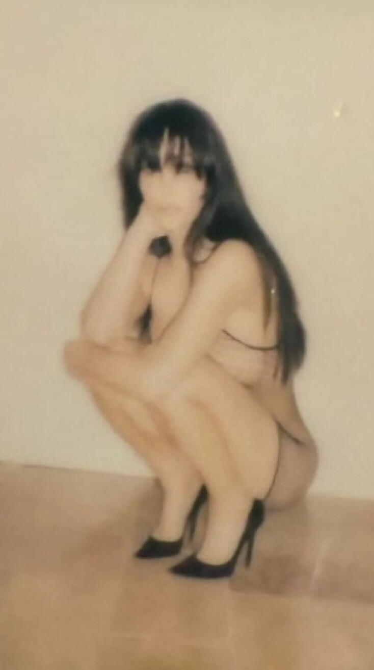 Η Μπιάνκα Σενσόρι «αντιγράφει» την Κιμ Καρντάσιαν με νέο look