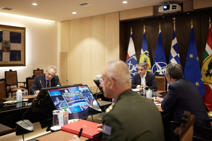 Ο Κυριάκος Μητσοτάκης κατά τη διάρκεια της τηλεδιάσκεψης