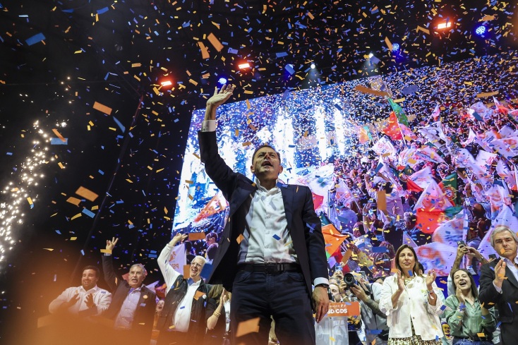 Καθοριστικές εκλογές στη Ρουμανία με ακροδεξιά απειλή, την ώρα που Πολωνία και Πορτογαλία ψηφίζουν σε κρίσιμη ευρωπαϊκή «Σούπερ Κυριακή».