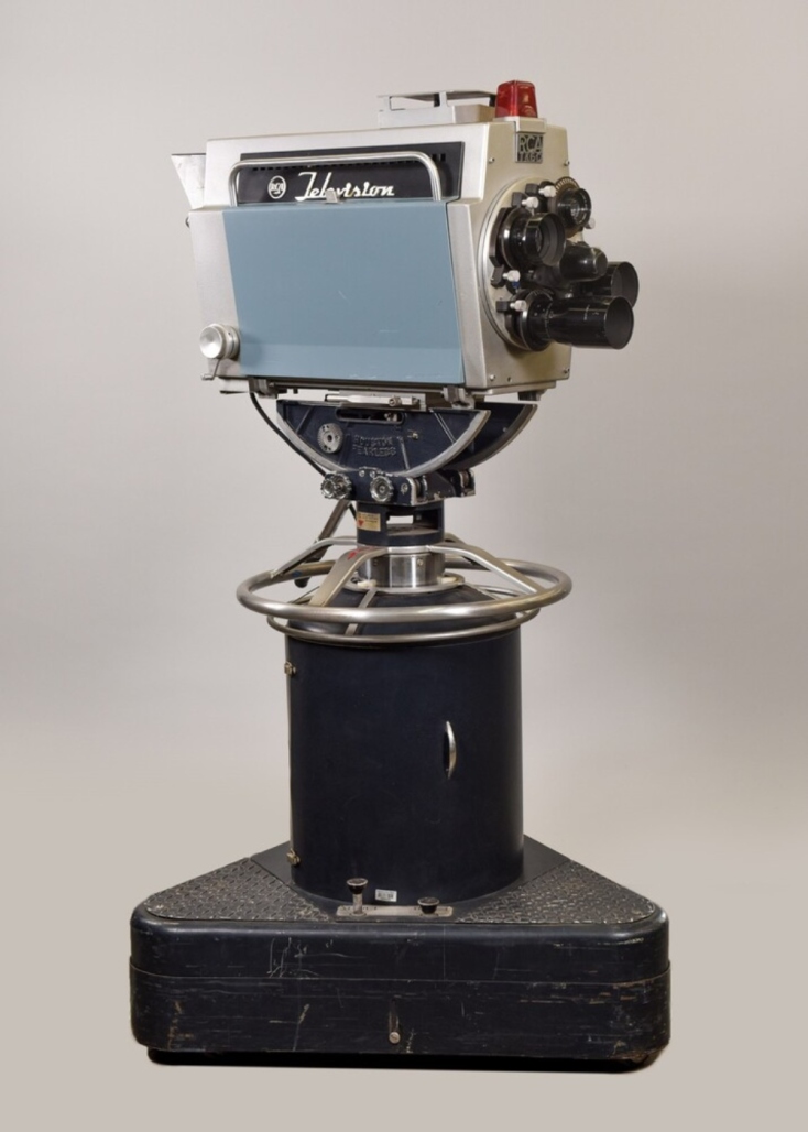 Τηλεοπτική κάμερα RCA TK60 από τα 60s