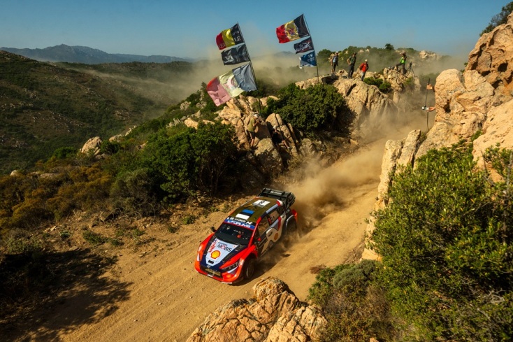 O Σεμπαστιέν Οζιέ κερδίζει το Ράλι Σαρδηνίας