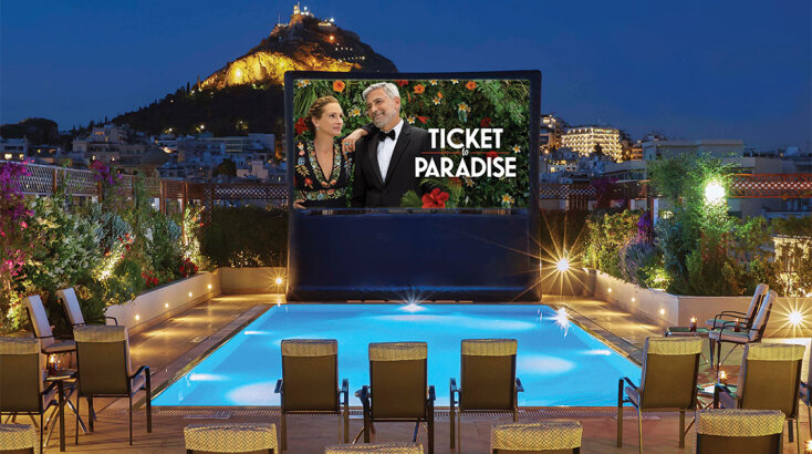 Pool Your Cinema: Η ξεχωριστή εμπειρία του θερινού σινεμά στο Ξενοδοχείο Μεγάλη Βρεταννία