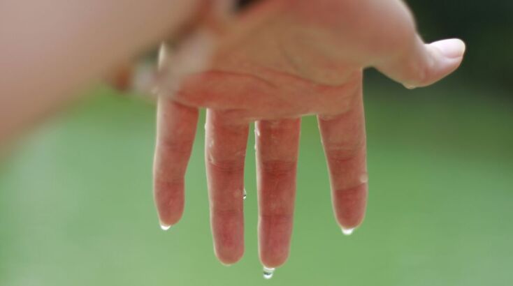 Tα ζαρωμένα δάχτυλα μπορούν να αποκαλύψουν στοιχεία για την υγεία μας 