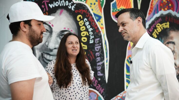 Δούκας:«Πίσω από κάθε αριθμό, υπάρχει μια ανθρώπινη ιστορία αξιοπρέπειας, αντοχής και ελπίδας»