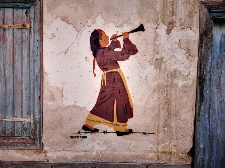 «Alasia Struggles», στένσιλ του Κύπριου street artist Twenty Three στο Λύκειο Παλουριώτισσας, Λευκωσία, 2020 