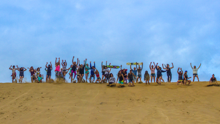 Bikini Tribe στη Λήμνο: Γυναικεία Surf Camps με Μαθήματα και Δραστηριότητες