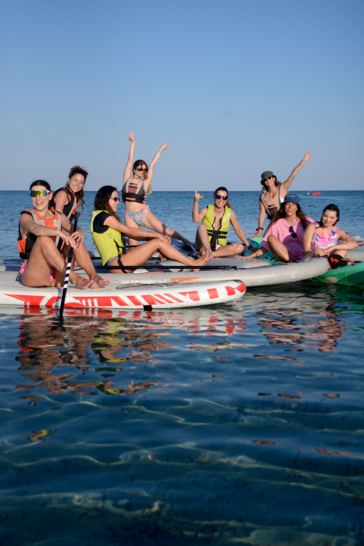 Bikini Tribe στη Λήμνο: Γυναικεία Surf Camps με Μαθήματα και Δραστηριότητες