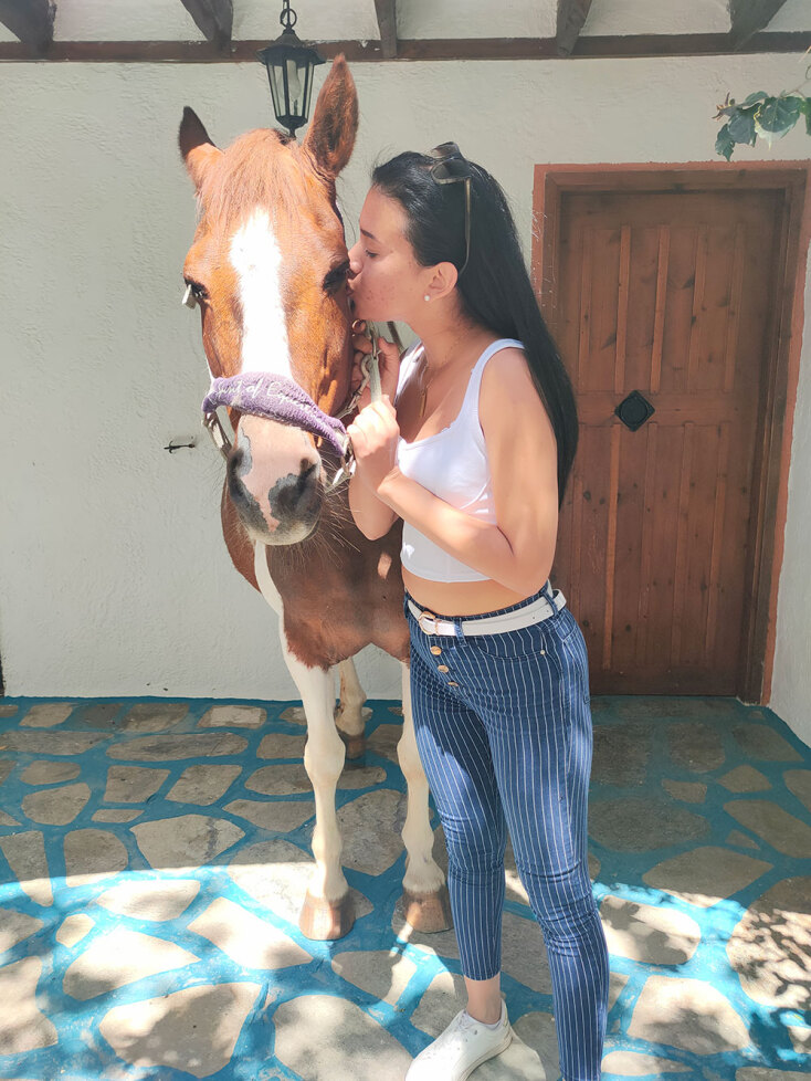 Ροσάνα Μαϊλάν: H Κουβανή τραγουδίστρια γράφει για τον Πόρο