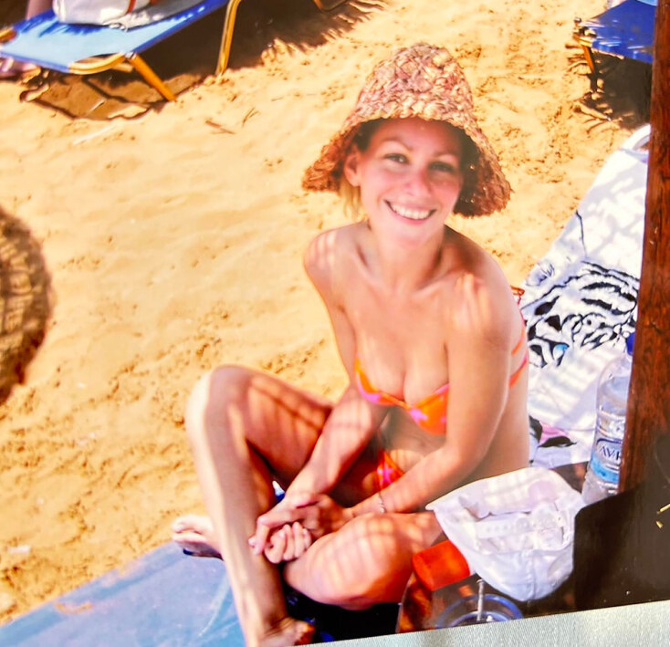 Η Άριελ Κωνσταντινίδη γράφει για τη Λευκάδα