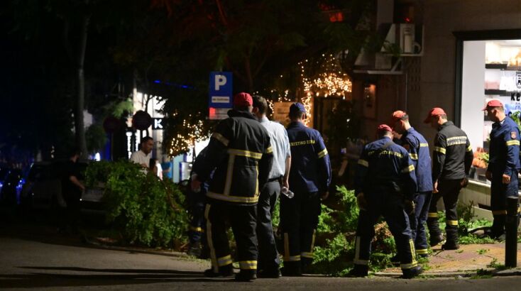 kolonaki_aftokinito__4_