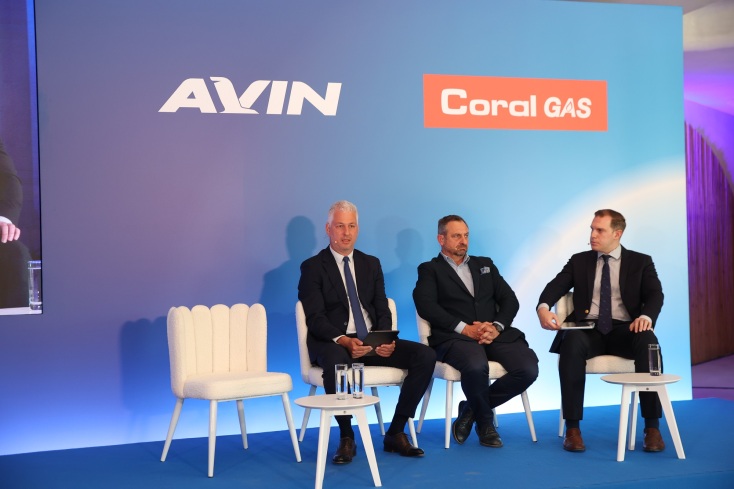 panel_discussion__γιωργος_χατζημαρκακης__ceo_hydrogen_europe_κωνσταντινος_χατζηφωτης__διευθυντης_ευρωπαικων_υποθεσεων_του_ομιλου_motor_oil