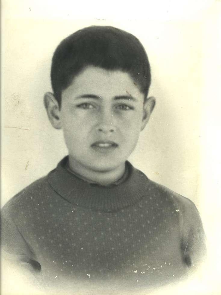 Ο Νίκος Οικονομίδης είναι το «βιολί» των Κυκλάδων 