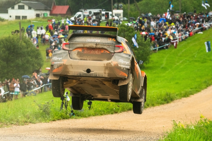 O Όλιβερ Σόμπεργκ κερδίζει το Ράλι Εσθονίας