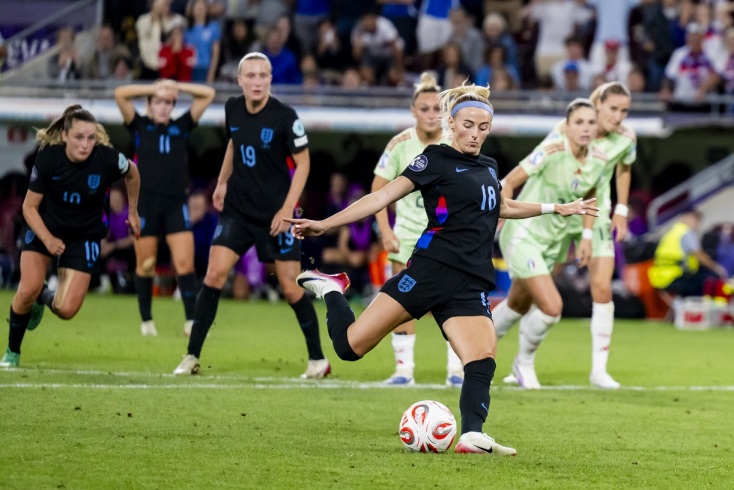 Η Αγγλία προκρίθηκε στον τελικό του Euro Γυναικών 2025 νικώντας την Ιταλία 2-1 στις καθυστερήσεις - Αντίπαλος: Γερμανία ή Ισπανία την Κυριακή.