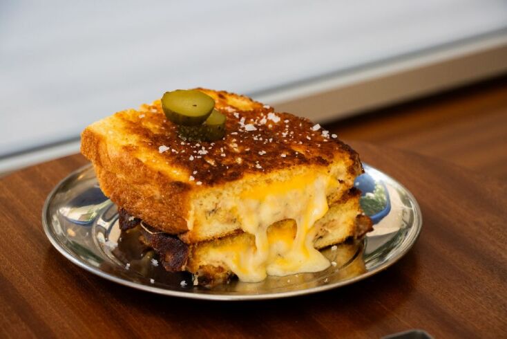 Κόμνα Τράκα