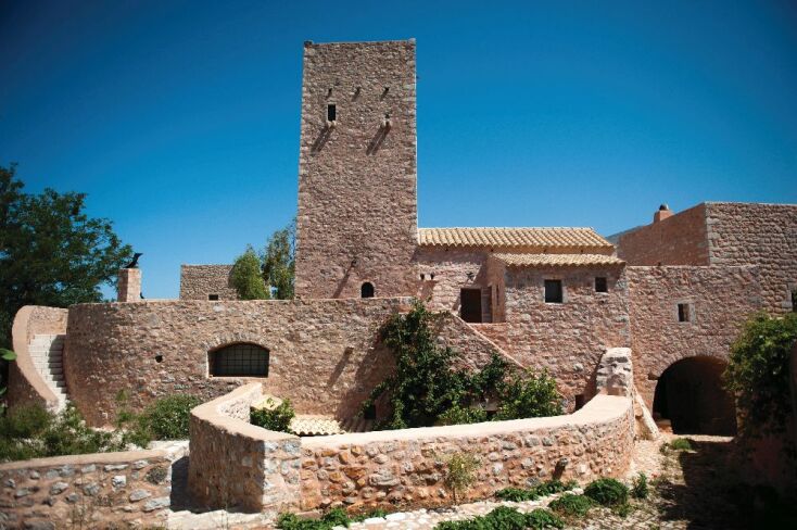 Πανδώρα - Πύργος Αραπάκη