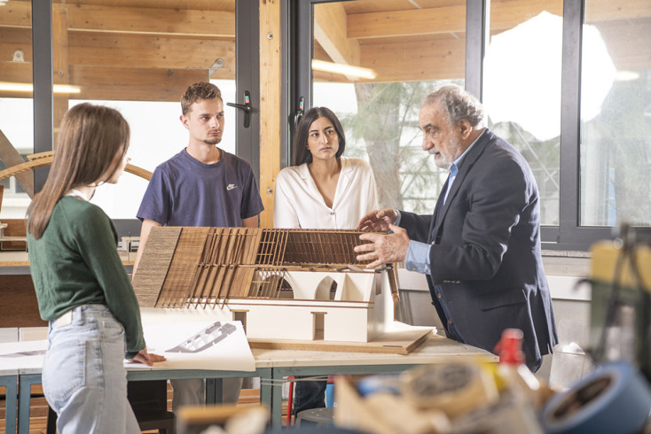 Μάθημα με τον Καθ. Παναγιώτη Τουλιάτο