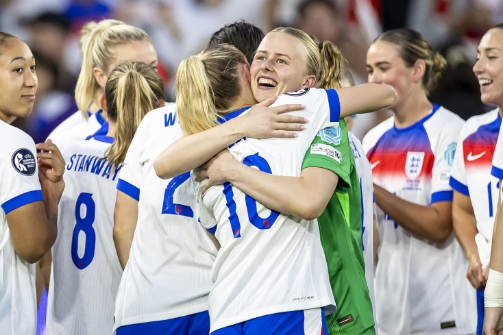 Euro Γυναικών 2025 - Αγγλία: Κλόι Κέλι και Χάνα Χάμπτον αναμένεται να τιμηθούν με τον τίτλο του Μέλους του Τάγματος της Βρετανικής Αυτοκρατορίας 