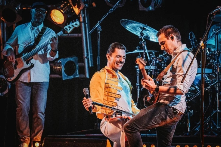 The Music of Queen Live