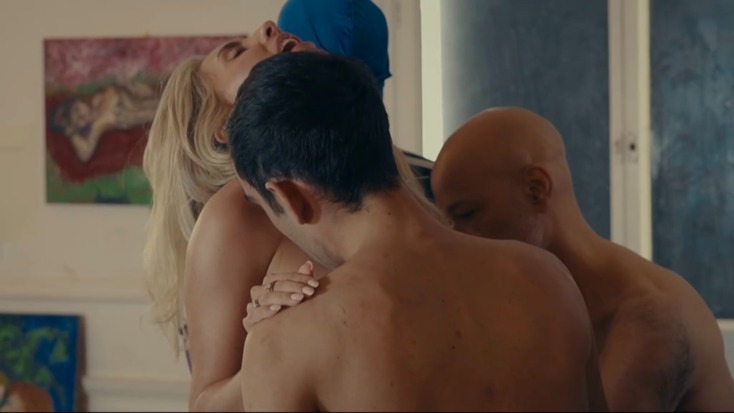 Σάλος στη Βρετανία για τις ακατάλληλες σκηνές του ντοκιμαντέρ για τη Μπόνι Μπλου