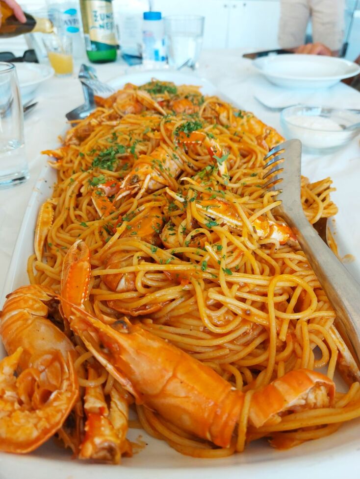 Καπετάν Πιπίνος, Αντίπαρος