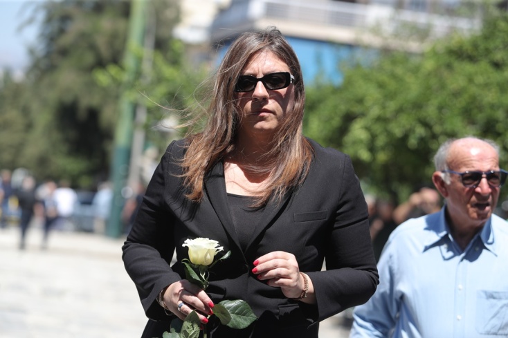 Ζωή Κωνσταντοπούλου