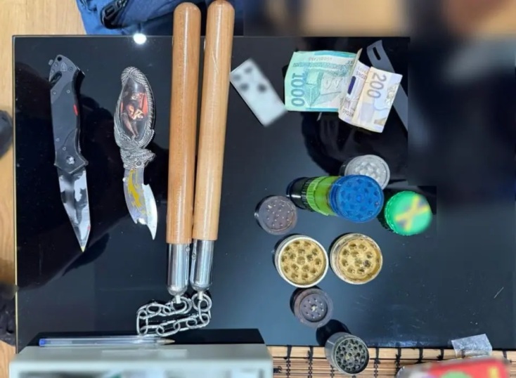 12082025-photo-1-696x949