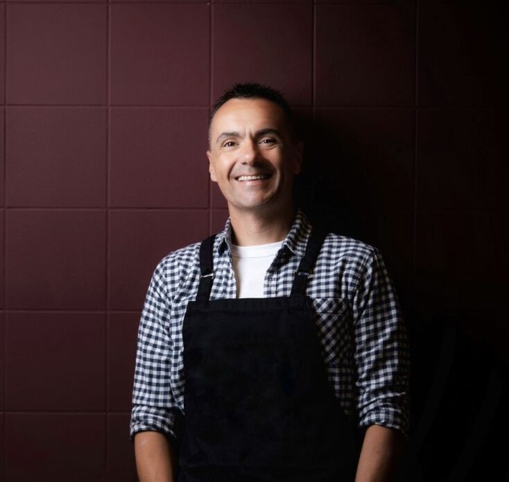 Ο σεφ Δημήτρης Τζιοβάρας