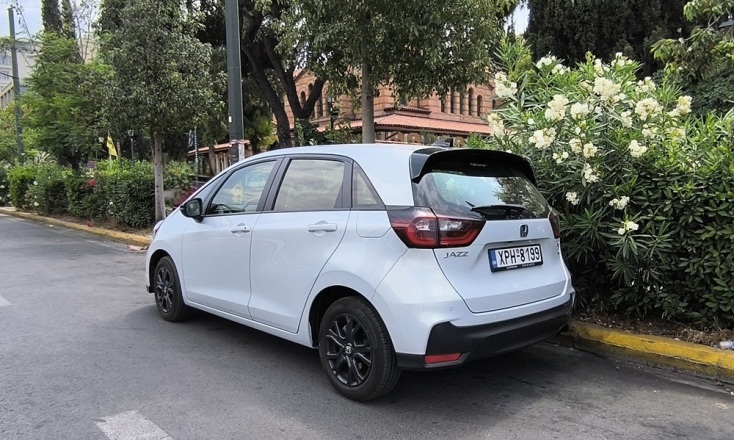 Το Honda Jazz e:HEV δεν κάνει καμία παραχώρηση σε ποιότητα, τεχνολογία και ασφάλεια
