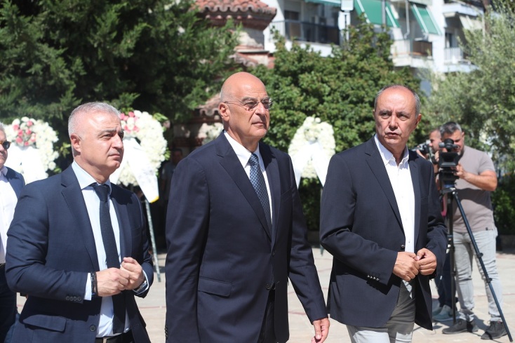 Απόστολος Βεσυρόπουλος: Σε κλίμα οδύνης τελέστηκε η κηδεία του 59χρονου γραμματέα της ΚΟ της ΝΔ - «Έφυγε το καλύτερο παιδί», είπε στον επικήδειο ο πρωθυπουργός