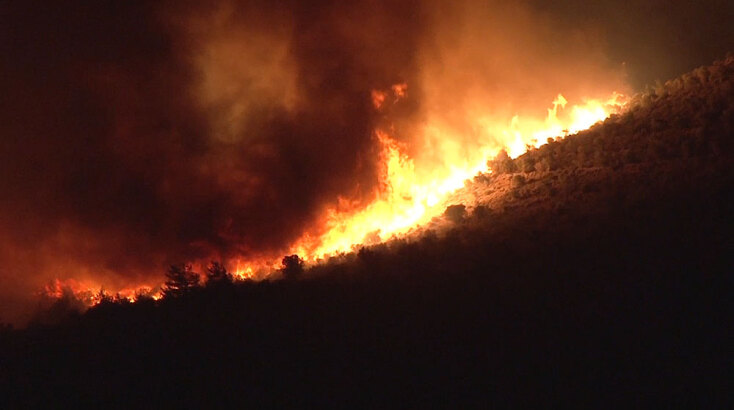 2016, Πυρκαγιά στην Χίο