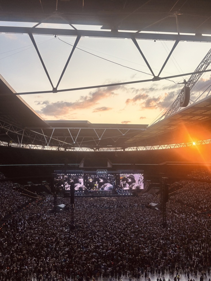 Το νόημα του καλοκαιριού βρίσκεται στα διάφορα ημι-αδιάφορα