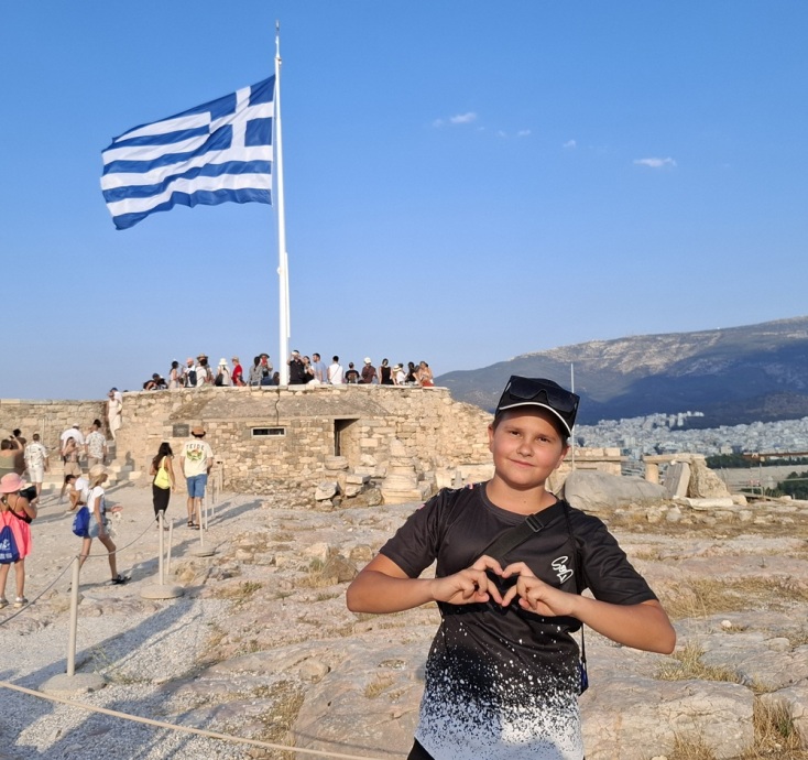 Το ελληνικό καλοκαίρι των παιδιών της Ουκρανίας: «Ο πατέρας μου πολεμάει, αλλά δεν θα πεθάνει»