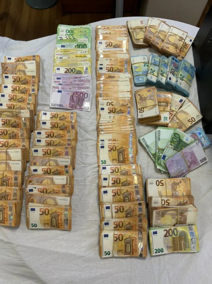 04092025kausima1-696x928