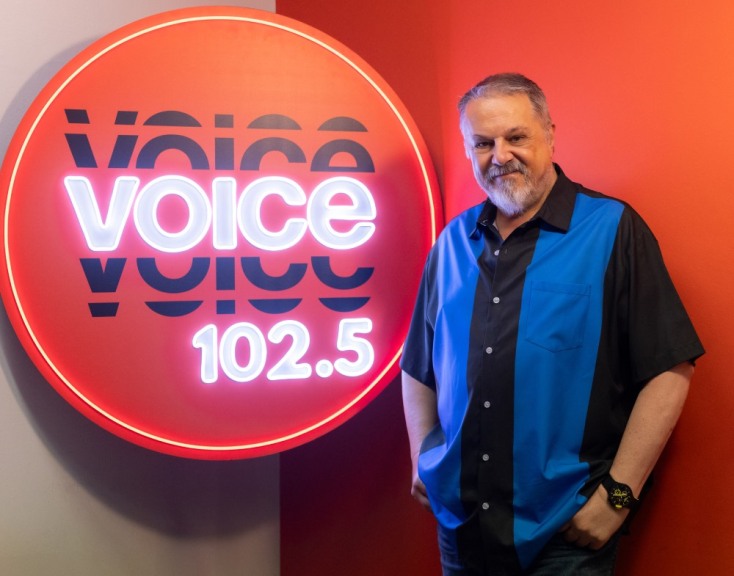 Γιάννης Νένες